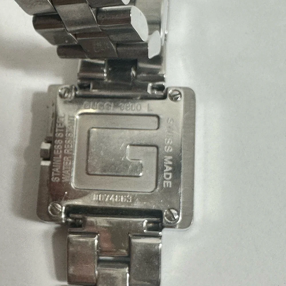 Gucci Watch - Picture 5 of 8